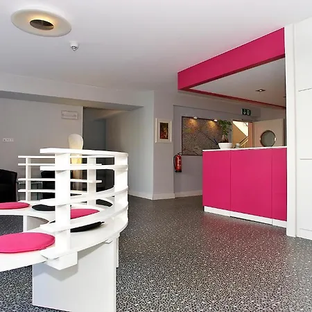 Aparthotel Apartmenthouse - Am Goerlitzer Park Berlino