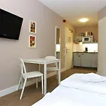 Apartmenthouse - Am Goerlitzer Park Berlin