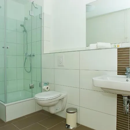 Apartmenthouse - Am Goerlitzer Park Hotel