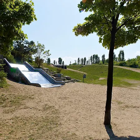 Apartmenthouse - Am Goerlitzer Park