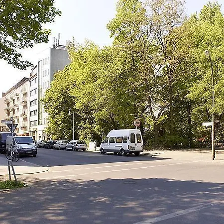 Apartmenthouse - Am Goerlitzer Park Hotel