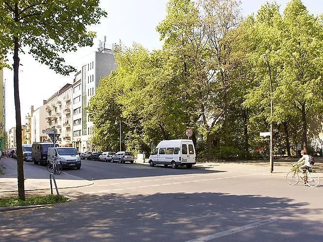 Apartmenthouse - Am Goerlitzer Park Hotel